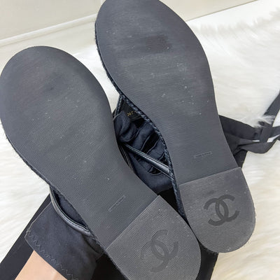 Chanel Coco Beach Thongs in Black Sz 39