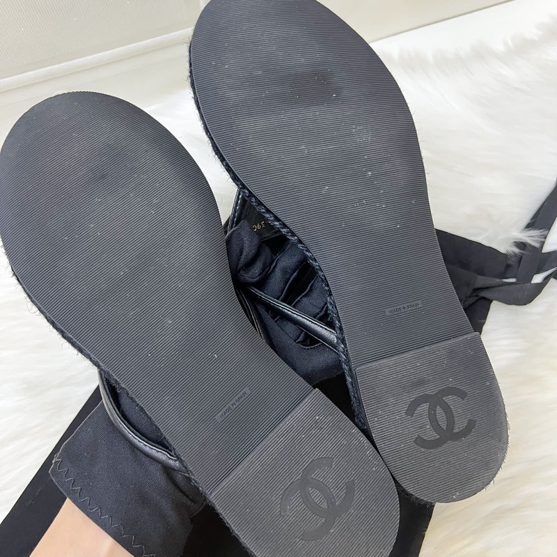 Chanel Coco Beach Thongs in Black Sz 39