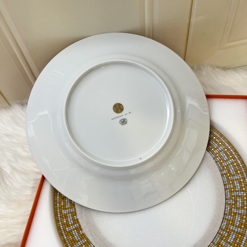 Hermes Set of 2 Dinner Plates in Mosaique au 24