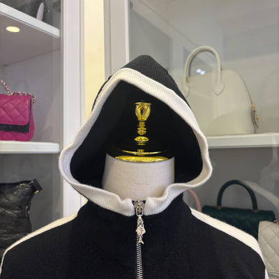 Chanel 25C Zipped Cardigan in Black / White Cashmere Sz 38 (Model: P78345)