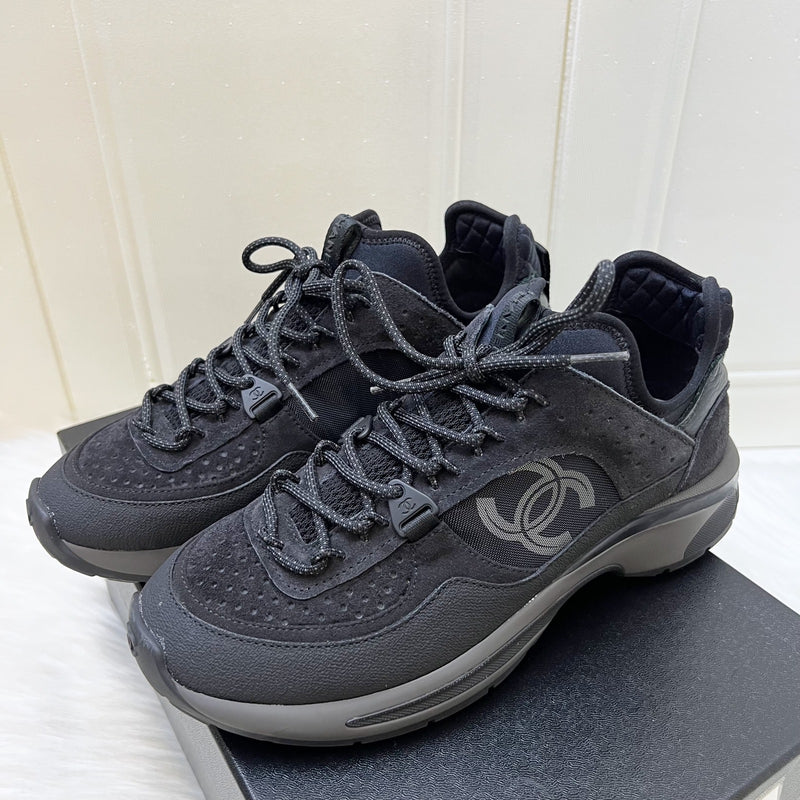 Chanel 23S CC Logo Sneakers in Black Fabric, Suede Calfskin and Mesh Size 37.5