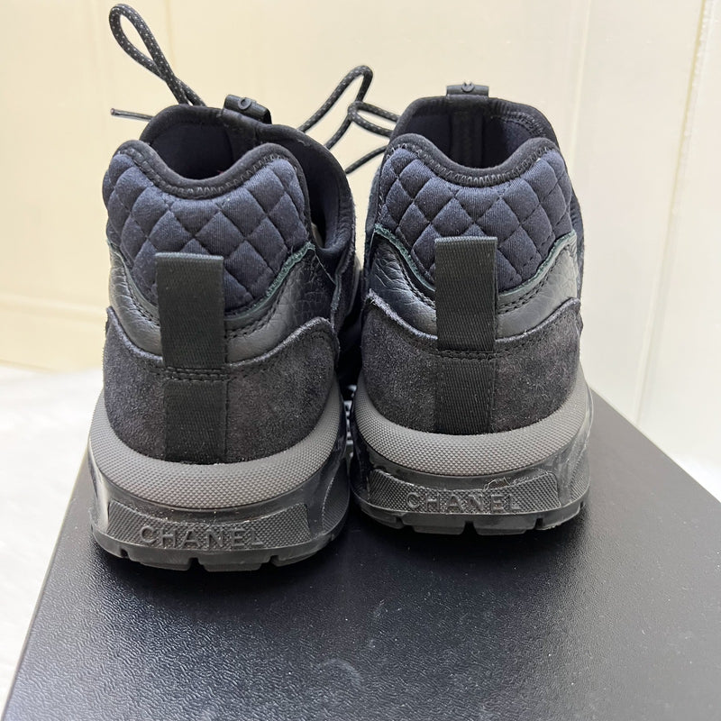 Chanel 23S CC Logo Sneakers in Black Fabric, Suede Calfskin and Mesh Size 37.5