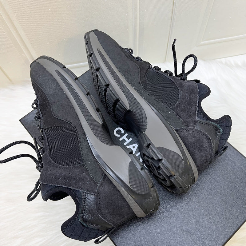 Chanel 23S CC Logo Sneakers in Black Fabric, Suede Calfskin and Mesh Size 37.5