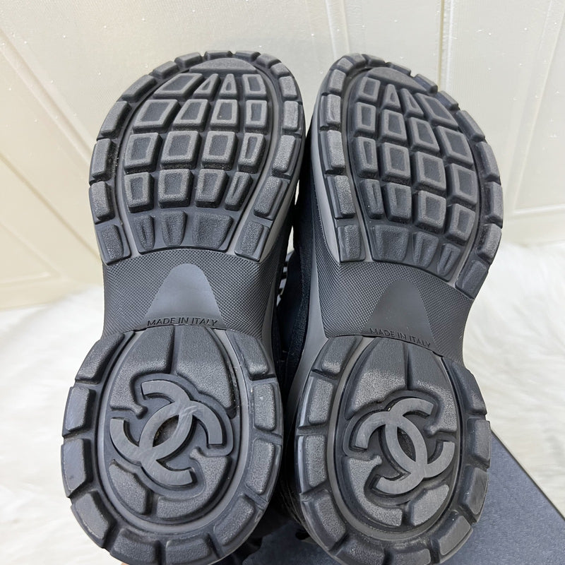 Chanel 23S CC Logo Sneakers in Black Fabric, Suede Calfskin and Mesh Size 37.5