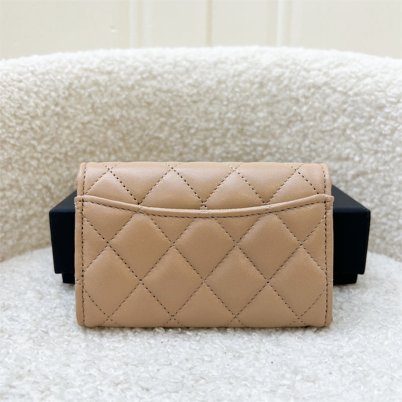 Chanel Classic Snap Card Holder in Milk Tea Lambskin and LGHW