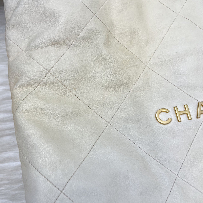 Chanel 22 Medium Hobo Handbag in 23S Pearly Cream Ombre Iridescent Calfskin and AGHW