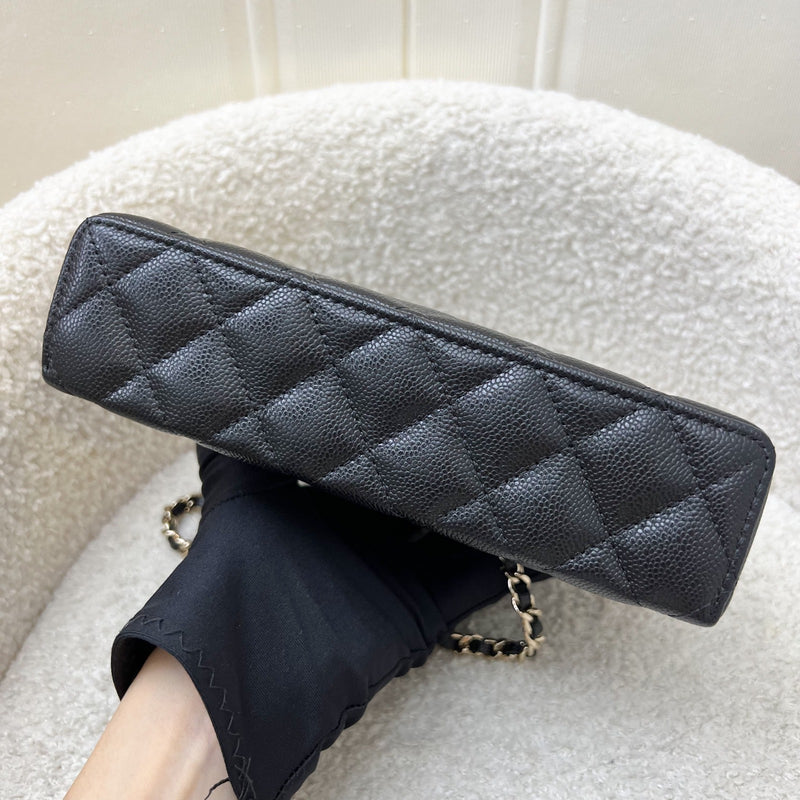 [Brand New Aug 2025] Chanel 25B Vanity / Clutch with Chain (LP Style Bag) in Black Caviar and LGHW (Model: AP4385)
