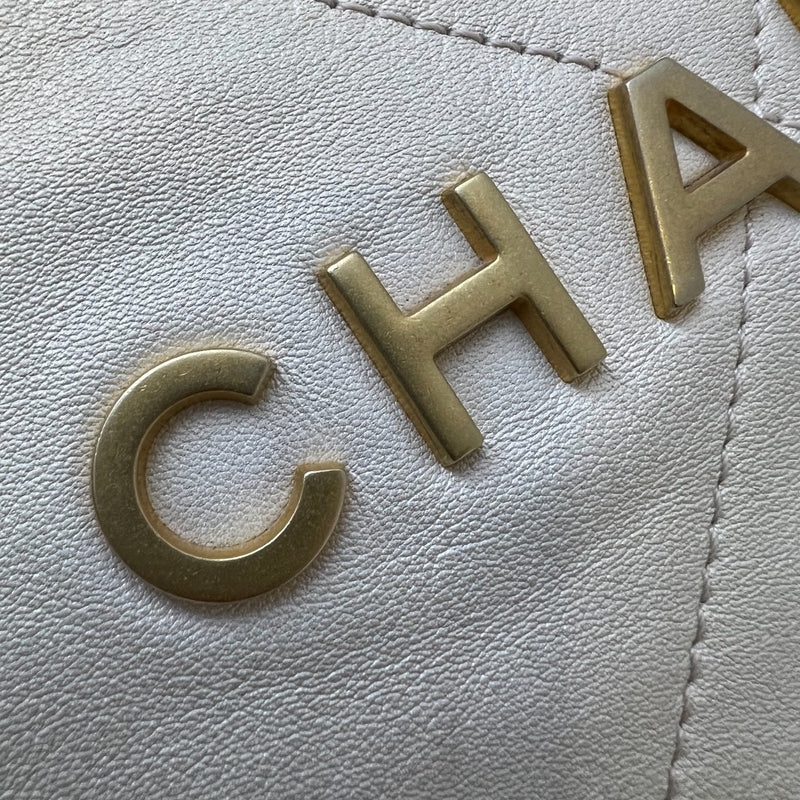 Chanel 22 Medium Hobo Handbag in 23S Pearly Cream Ombre Iridescent Calfskin and AGHW
