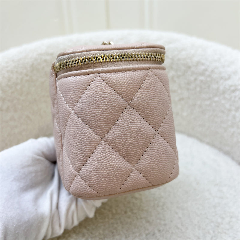 Chanel Mini Cube Vanity in 21C Rose Clair Caviar LGHW – Brands Lover