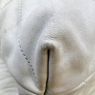 Chanel 22 Medium Hobo Handbag in 23S Pearly Cream Ombre Iridescent Calfskin and AGHW