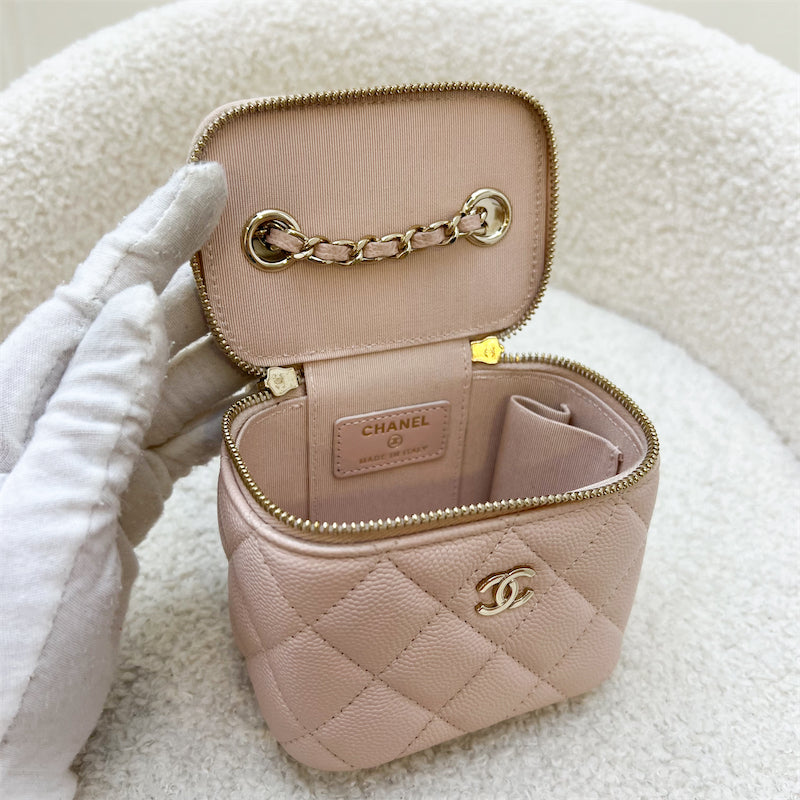 Chanel Mini Cube Vanity in 21C Rose Clair Caviar LGHW