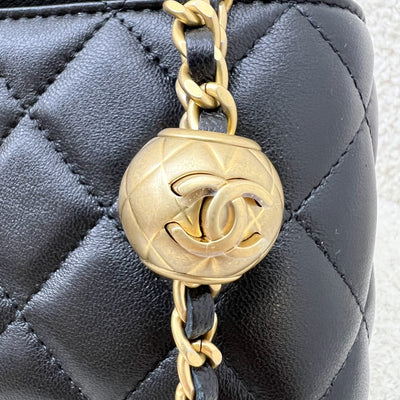 Chanel Pearl Crush Small Vanity in 24K Black Lambskin and AGHW (Model: AP2303)