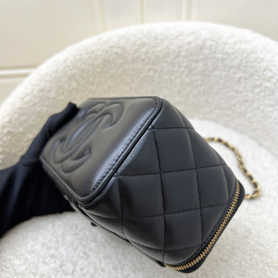 Chanel Pearl Crush Small Vanity in 24K Black Lambskin and AGHW (Model: AP2303)