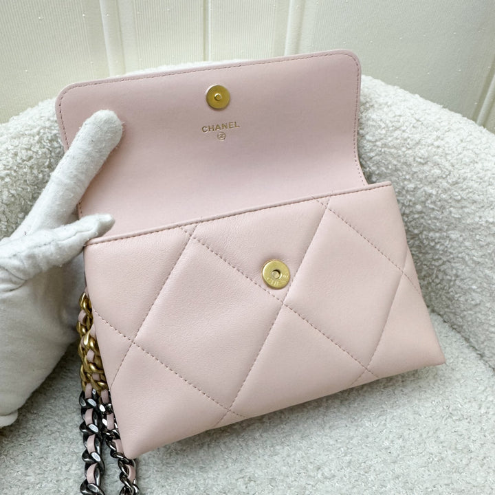 Chanel 19 Wristlet / Clutch in Pink Lambskin and 3-tone HW