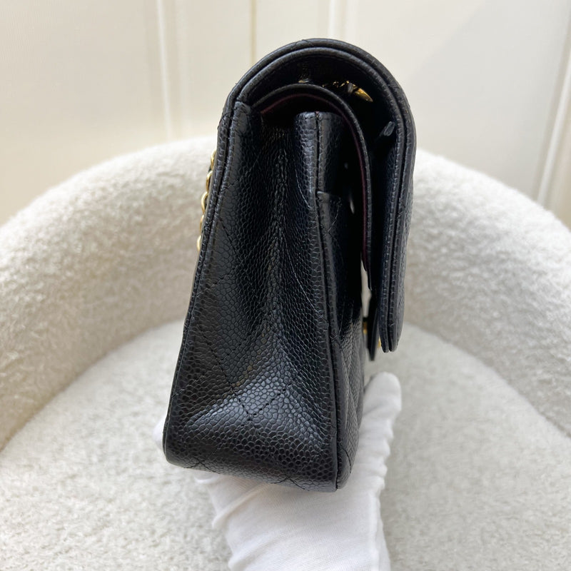 Chanel Medium Classic Flap CF in Black Caviar and GHW