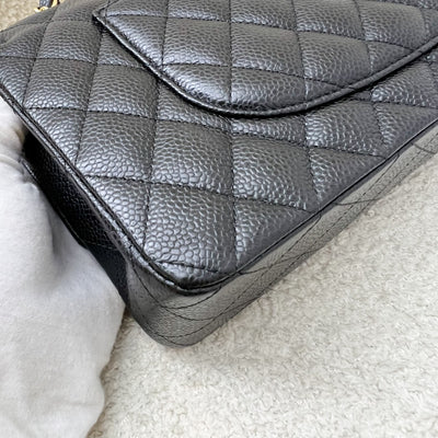 Chanel Medium Classic Flap CF in Black Caviar and GHW