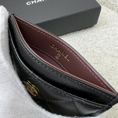 Chanel Classic Flat Card Holder in Black Caviar and GHW