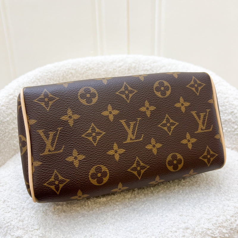 LV Speedy Bandouliere 20 in Monogram Canvas and Pink / Orange Patterned Strap