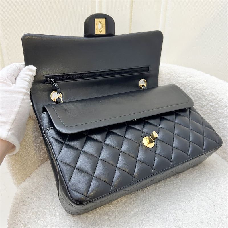 Chanel Medium Classic Flap CF in Black Lambskin and GHW