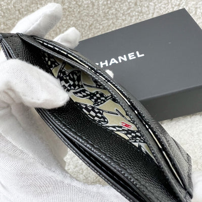 Chanel Cardholder in Black Caviar and LGHW