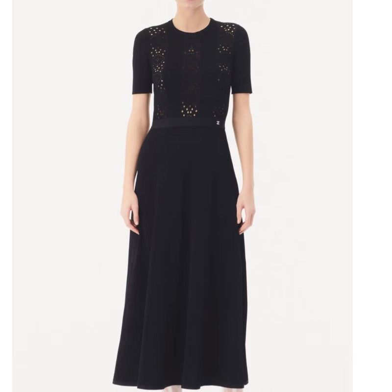 Chanel 25B Knitted Maxi Black Dress in Viscose and Polyester Sz 40 (Model: P80278)
