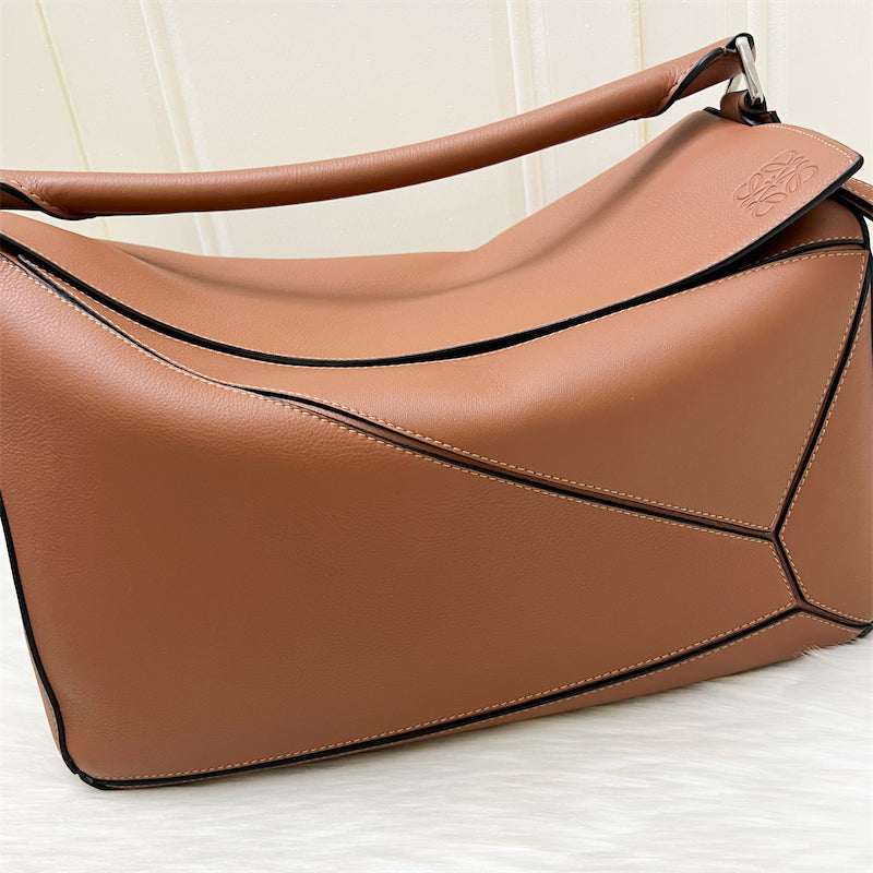 Loewe Large Puzzle Bag in Tan SHW