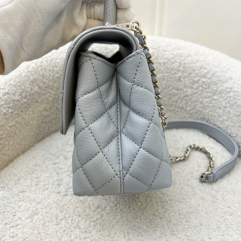 Chanel Small 24cm Coco Handle Flap Bag in 24P Light Grey Caviar and LGHW (A92990)