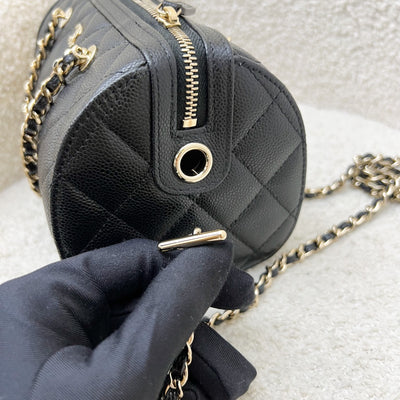 [Below Retail Deal!] Chanel 25P Bowling Bag in Black Caviar and LGHW (Model: AP4474)