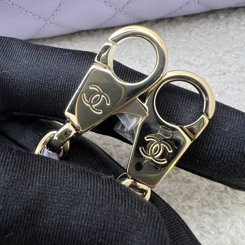 Chanel Small (24cm) Coco Handle Flap in 21K Lilac Caviar and LGHW (Model: A92990)