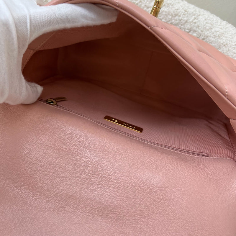 Chanel 19 Small Flap in Light Pink Goatskin and 3-tone HW