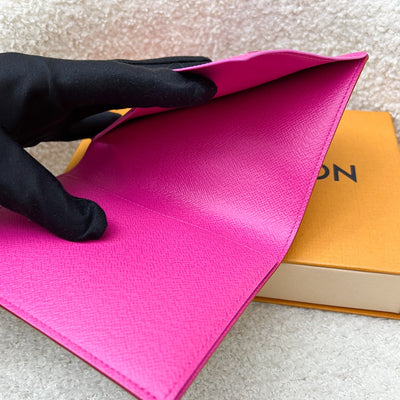 Louis Vuitton LV x TM Passport Cover in Murakami Multicolore White Monogram Canvas (Model: M14178)