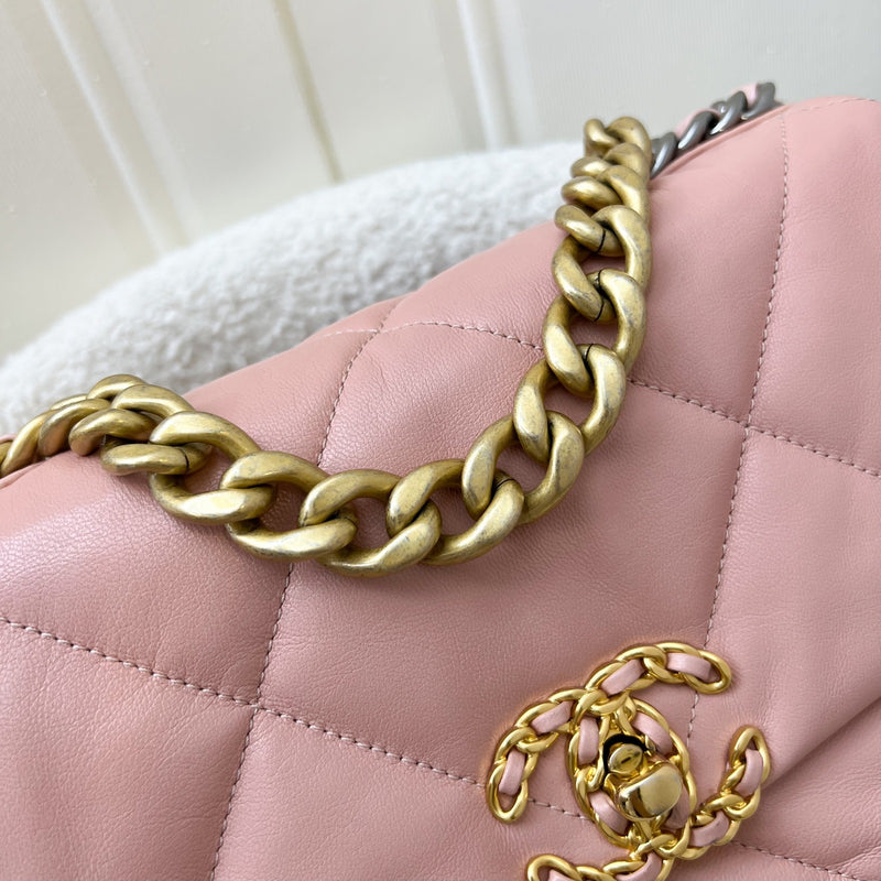 Chanel 19 Small Flap in Light Pink Goatskin and 3-tone HW