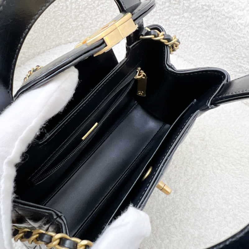 Chanel Mini / Small Kelly Bag in 25C Black Shiny Distressed Calfskin and AGHW (Model: AS4416)