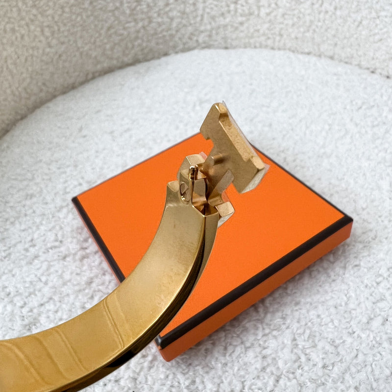 Hermes Clic H Bracelet in White Blanc Enamel and GHW