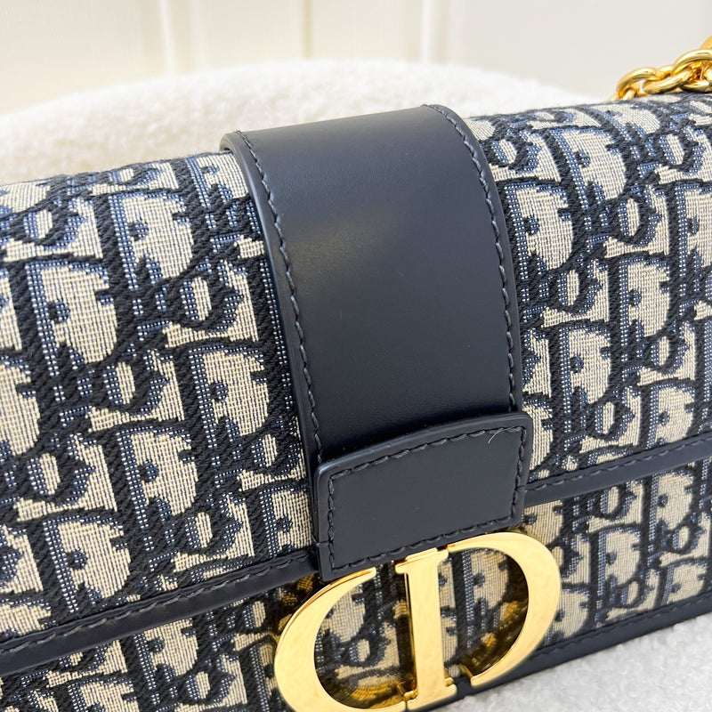 Dior 30 Montaigne Chain Flap Bag in Oblique Canvas and GHW