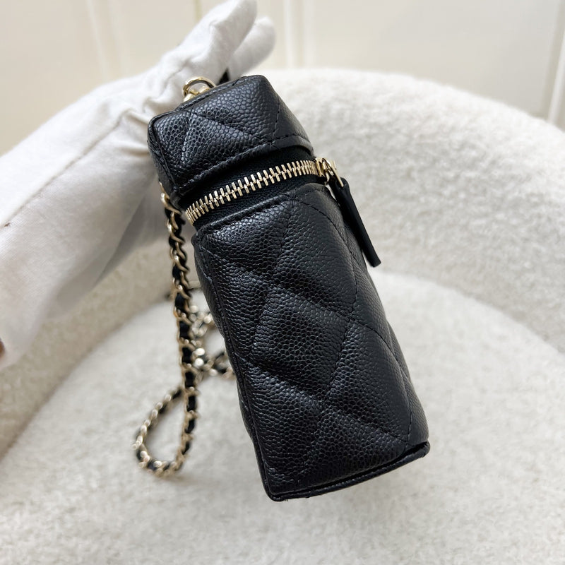 [Brand New Aug 2025] Chanel 25B Vanity / Clutch with Chain (LP Style Bag) in Black Caviar and LGHW (Model: AP4385)