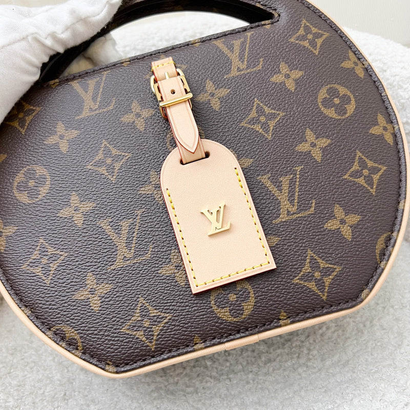 LV Around Me PM in Monogram Canvas and GHW