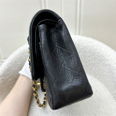 Chanel Vintage Medium Classic Flap CF in Black Caviar and 24K Gold-Plated HW