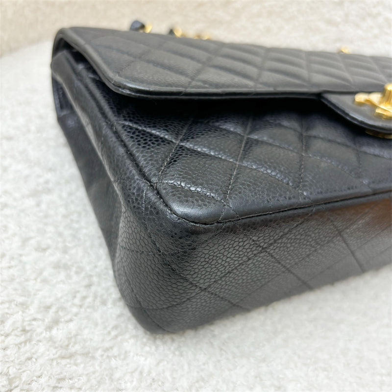 Chanel Vintage Medium Classic Flap CF in Black Caviar and 24K Gold-Plated HW