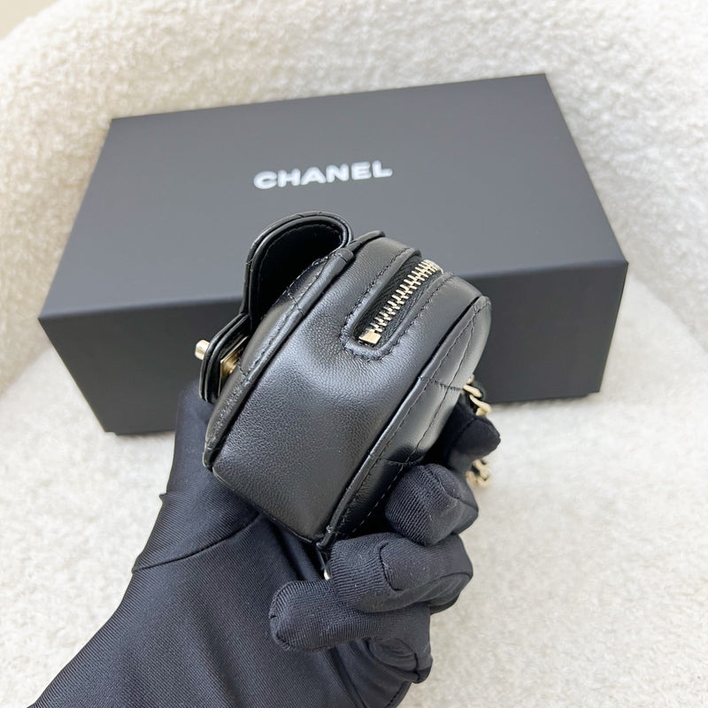[Below Retail Deal!] Chanel 25B Mini Heart Bag Charm in Black Lambskin and GHW (Model: AP4838)