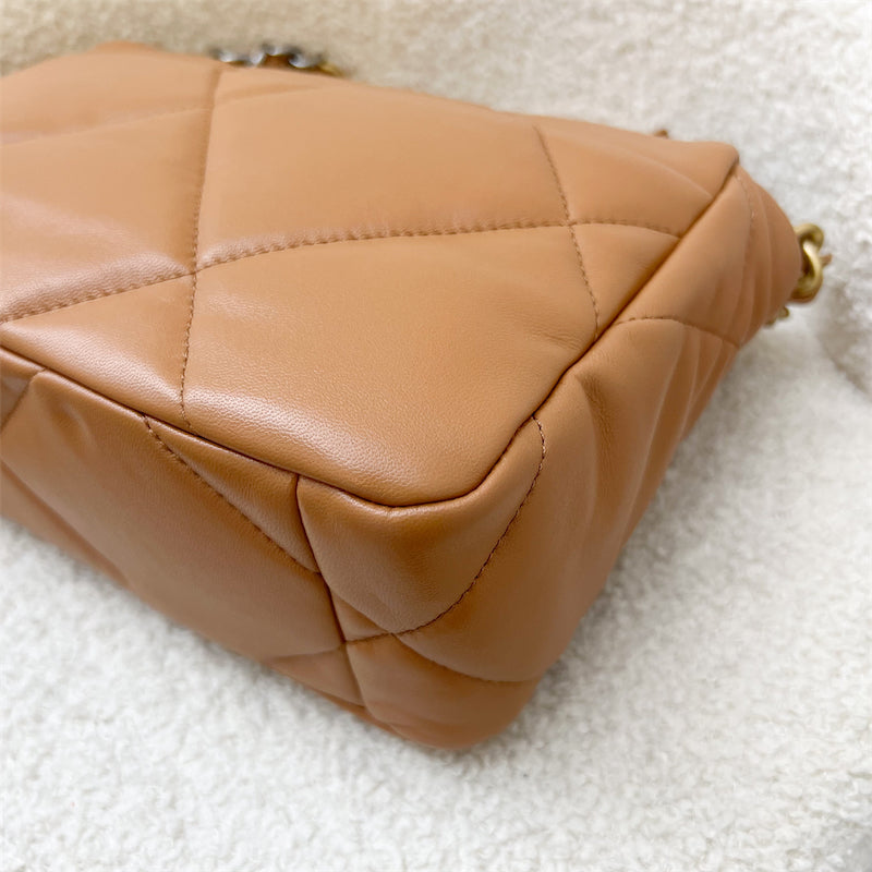 Chanel 19 Small Flap in 22S Caramel Lambskin 3-tone HW