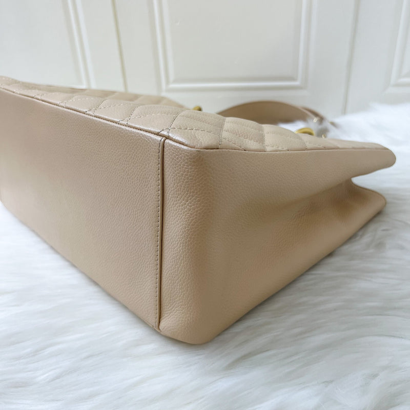 Chanel Grand Shopping Tote GST in Beige Caviar GHW