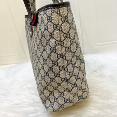 Gucci GG Supreme Tote in Navy Coated Canvas and SHW