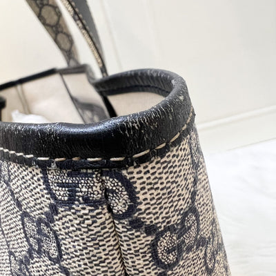 Gucci GG Supreme Tote in Navy Coated Canvas and SHW