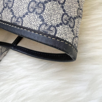 Gucci GG Supreme Tote in Navy Coated Canvas and SHW