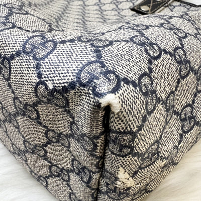 Gucci GG Supreme Tote in Navy Coated Canvas and SHW