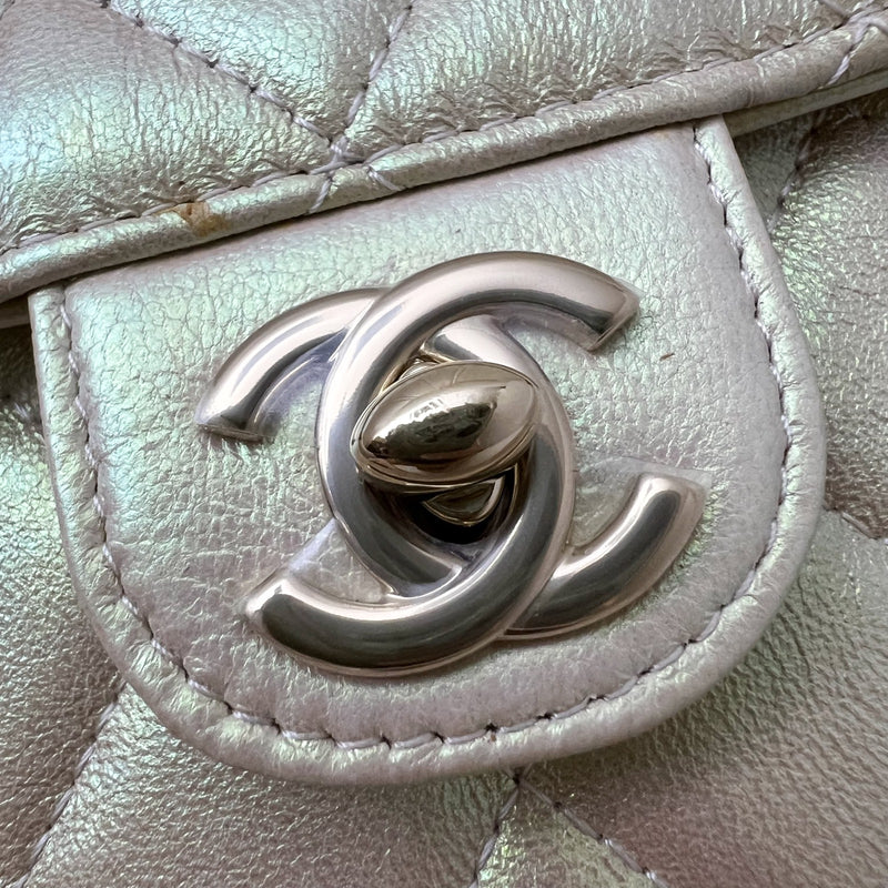 Chanel Clutch with Chain / Phone Holder in 20B Iridescent Ivory Lambskin and LGHW