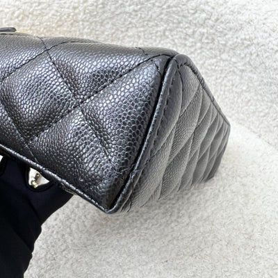 [BN - Local Set - July 2025] Chanel 25B Vanity / Clutch with Chain (LP Style Bag) in Black Caviar and LGHW (Model: AP4385)