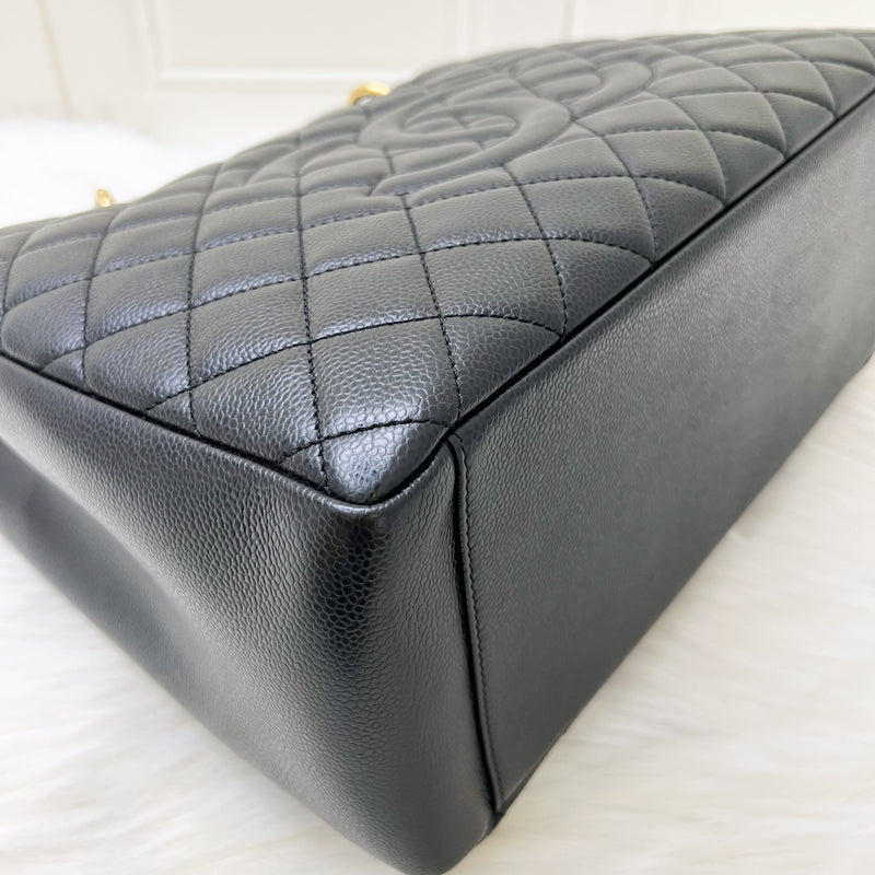 Chanel Grand Shopping Tote GST in Black Caviar and GHW