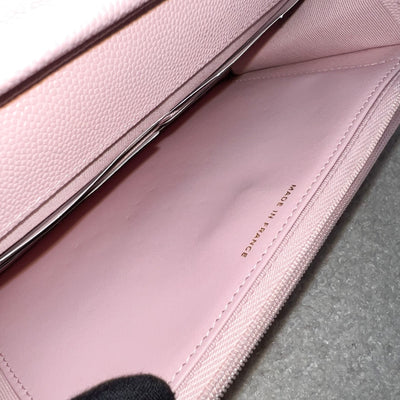 [BN - Local Set - Dec 2022] Chanel Classic Wallet on Chain WOC in 22B Pink Caviar LGHW (Model: AP0250)